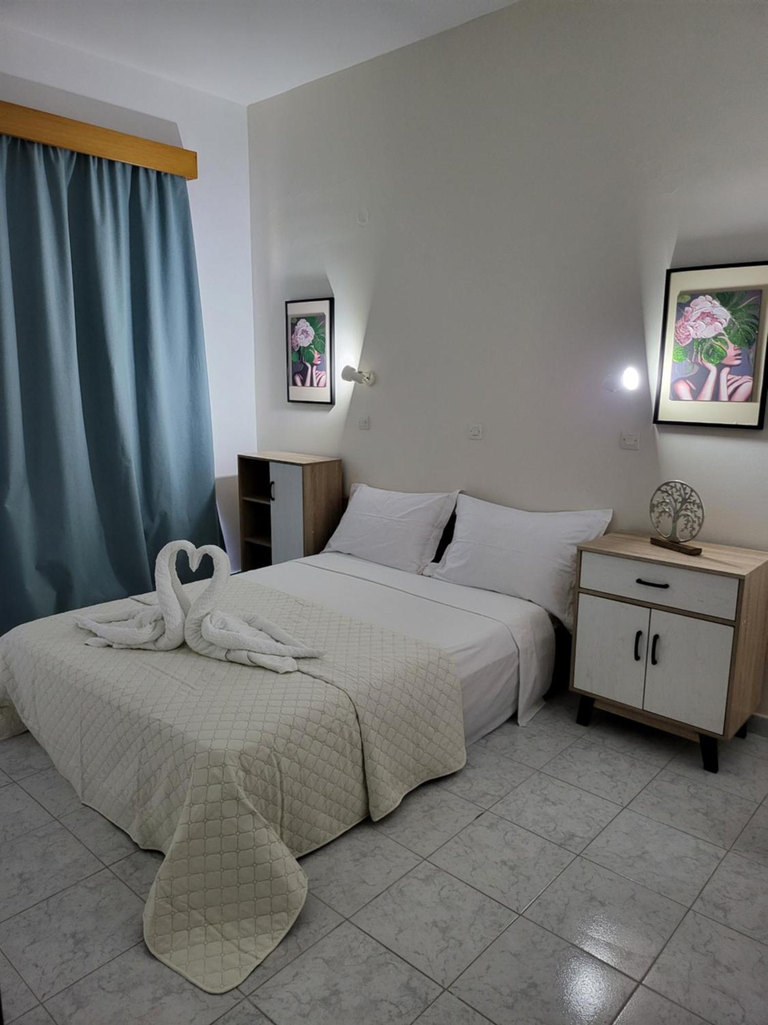 Pyrgos Hotel Apartments Kremastí Exterior foto